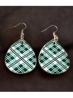 ⭐️ 5 for $25 Wood Festive Green & Black Plaid Teardrop Christmas Earrings